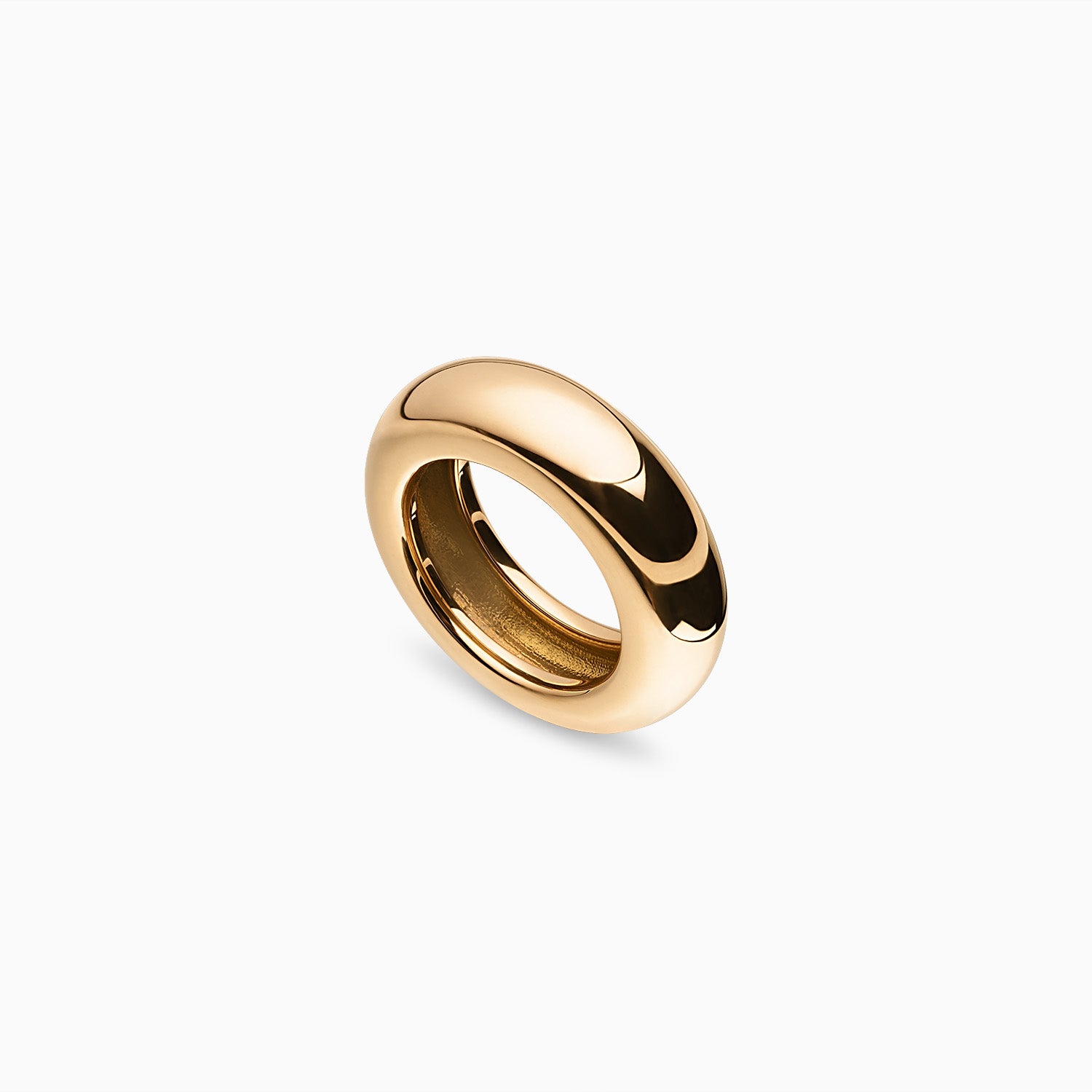 E.M. Ring in 18K