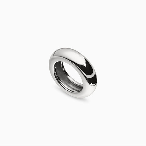 E.M. Ring in Sterling