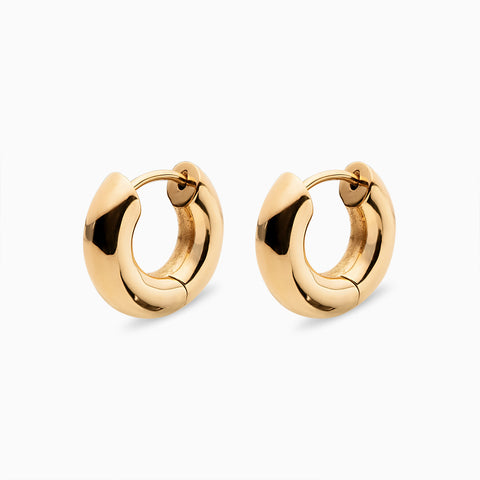 E.M. Hoop in 18K